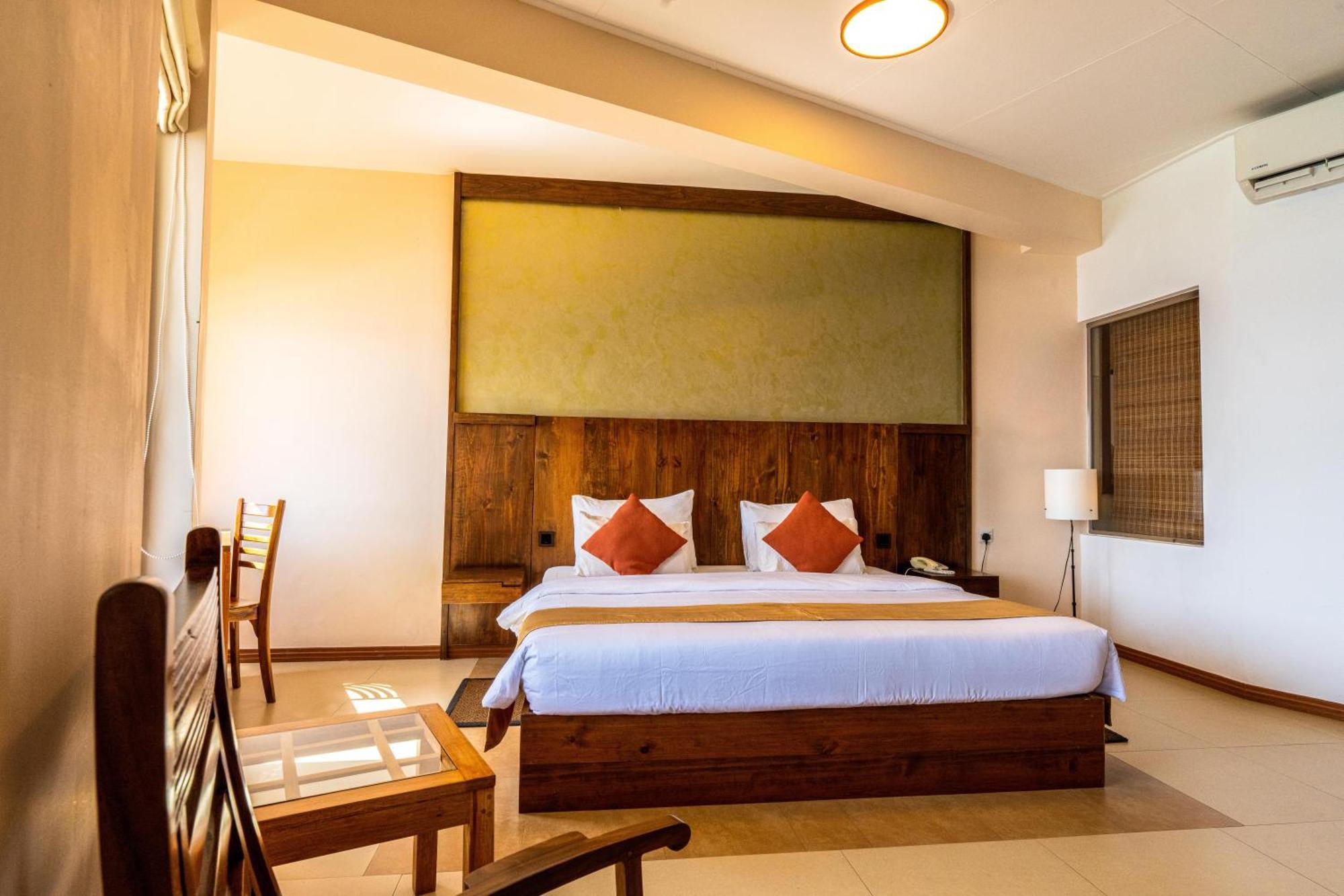 Insight Resort Ahangama - S&S Other Certified Ruang foto