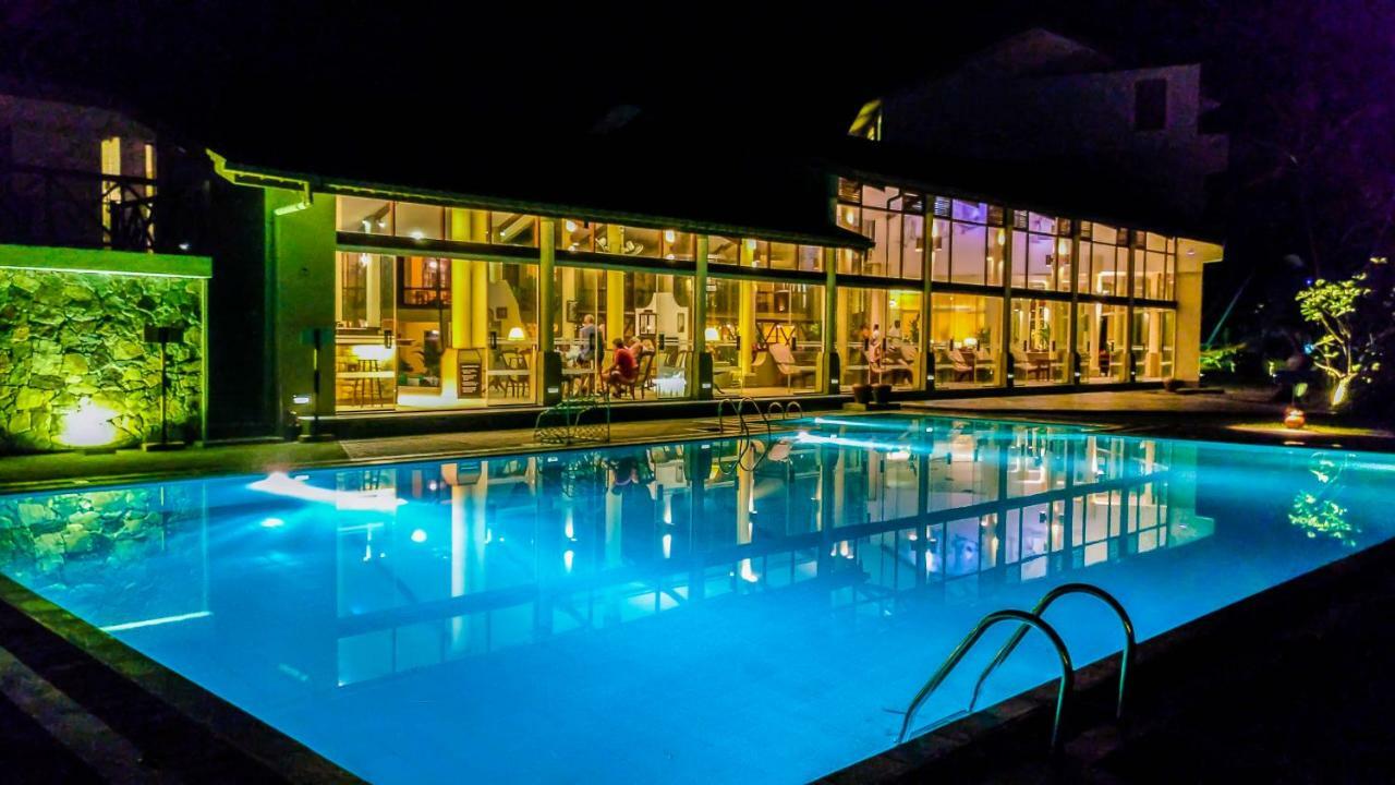 Insight Resort Ahangama - S&S Other Certified Bagian luar foto